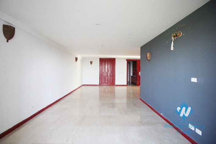 180sqm 04 bedroom apartment for rent in Ciputra, Tay Ho, Ha Noi